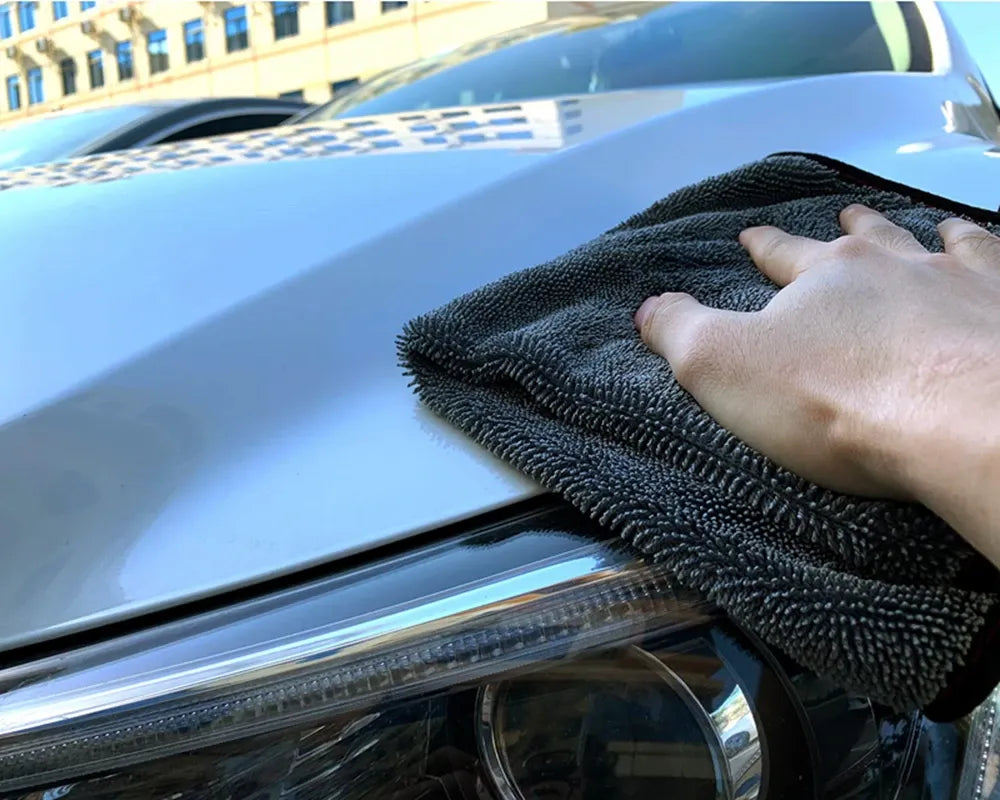 Thirsty Drying Towel – World's First Water Magnet!